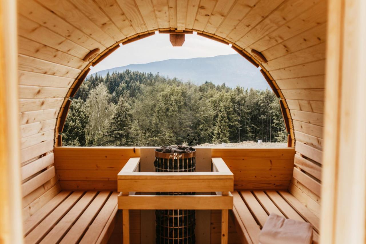 Babiogorska Chata - Dom Z Bali Z Jacuzzi I Sauna Zawoja Exterior photo